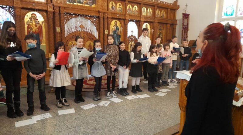 U nedelju u Nirnbergu najmlađi dočekuju Sv. Nikolu da ih dariva